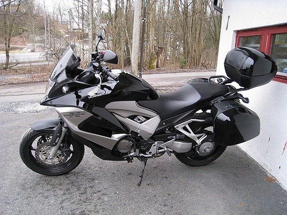Honda VFR 800 X Crossrunner 5 of 6