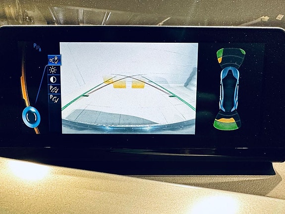 BMW i8 28 of 30