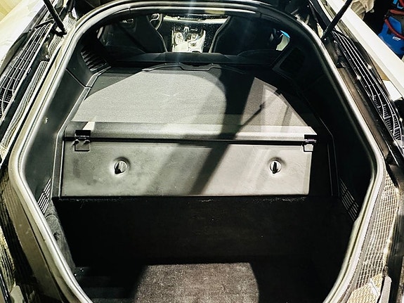 BMW i8 30 of 30