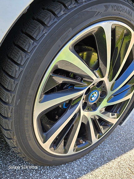BMW i8 18 of 30