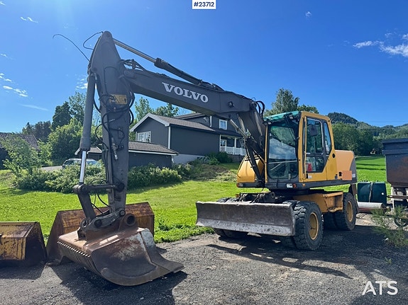 Volvo EW160B Hjulgraver m/ Rototilt og 2 skuffer.
