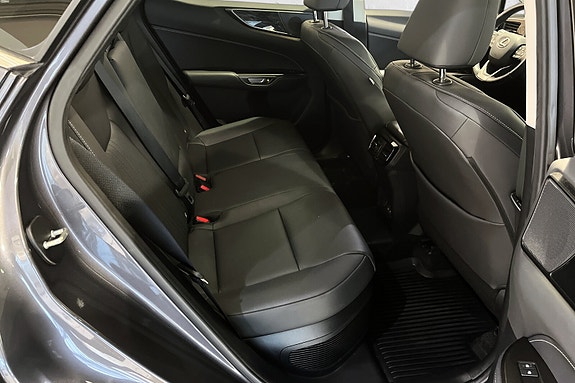 Lexus NX450h 17 of 19