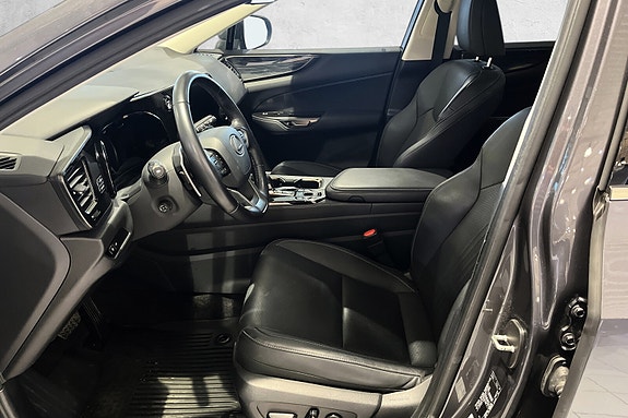 Lexus NX450h 9 of 19