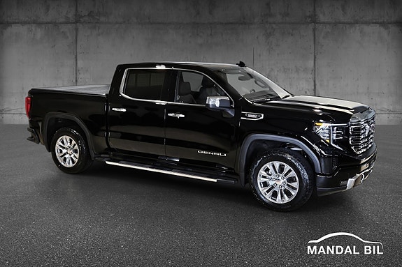 GMC Sierra 3 of 5