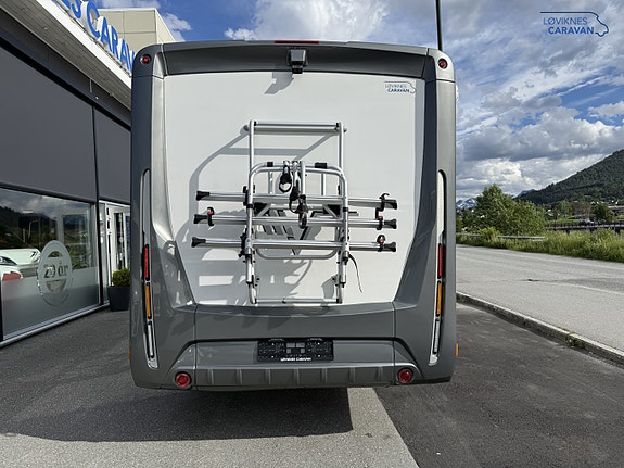 Mobilvetta K-Yacht 89 Tekno Lin - Hydrauliske støttebein - Senkeseng 4 of 30