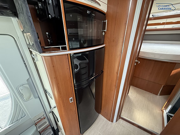 Mobilvetta K-Yacht 89 Tekno Lin - Hydrauliske støttebein - Senkeseng 27 of 30