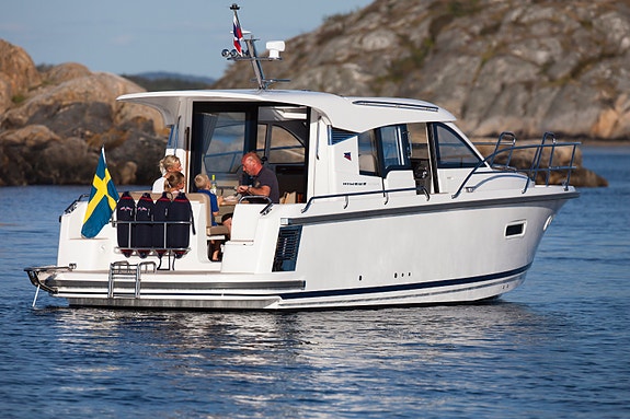 Nimbus 305 Coupé / utstilt i innendørs utstilling! 2 of 5