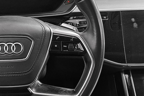 Audi A8 19 of 30