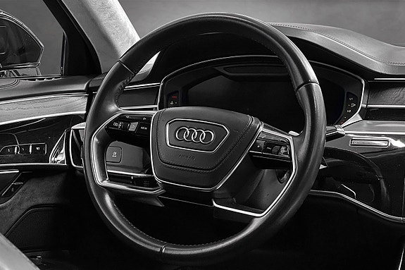 Audi A8 17 of 30