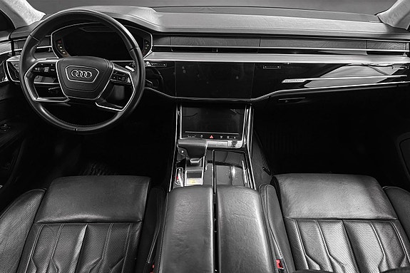 Audi A8 16 of 30