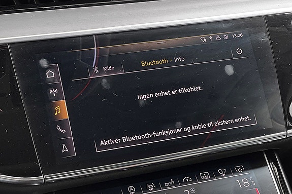Audi A8 27 of 30