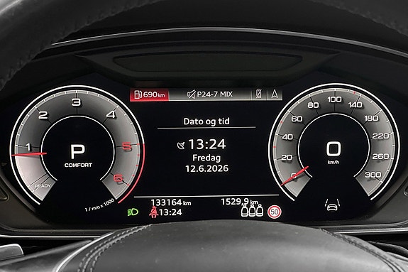 Audi A8 21 of 30
