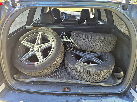 Volvo V70 16 of 17