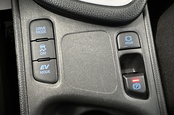 Toyota Yaris 24 of 27