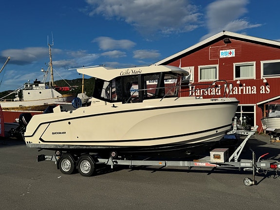 Quicksilver 705 Pilothouse - MVA-båt - Mercury V6 225 - Trollingmotor - Henger 4 of 30