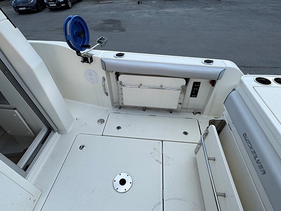 Quicksilver 705 Pilothouse - MVA-båt - Mercury V6 225 - Trollingmotor - Henger 19 of 30
