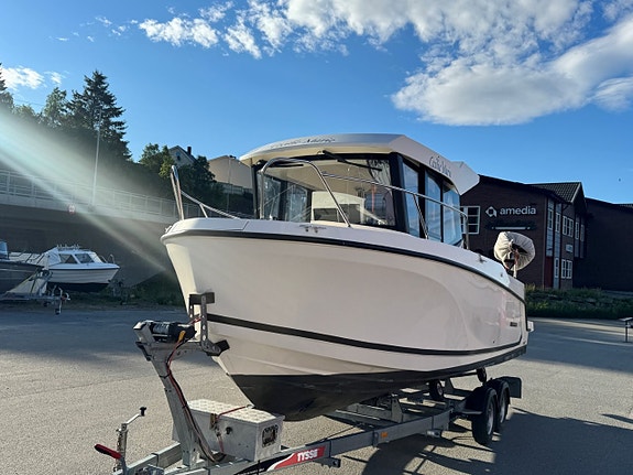 Quicksilver 705 Pilothouse - MVA-båt - Mercury V6 225 - Trollingmotor - Henger 6 of 30