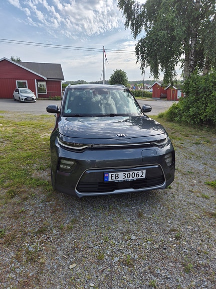 Kia e-Soul 4 of 5