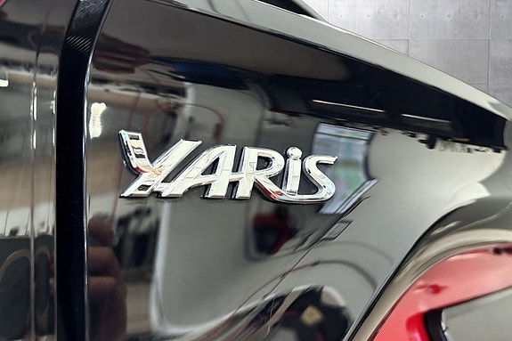 Toyota Yaris 20 of 29
