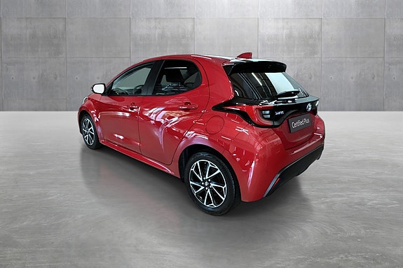 Toyota Yaris 3 of 29