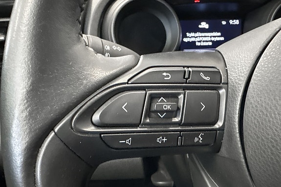 Toyota Yaris 26 of 29