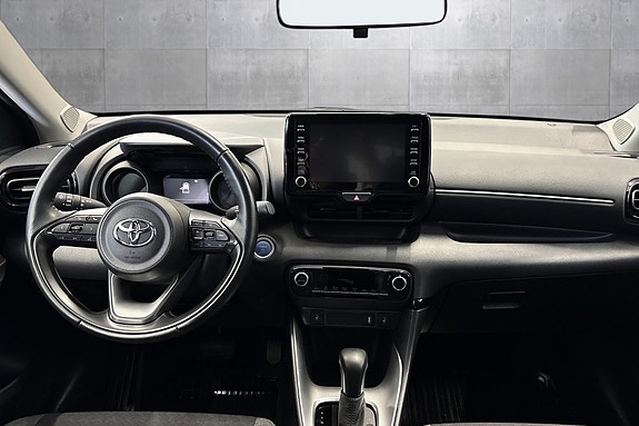 Toyota Yaris 9 of 29