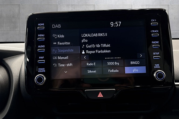 Toyota Yaris 21 of 29