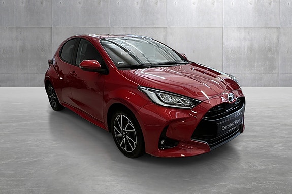 Toyota Yaris 7 of 29