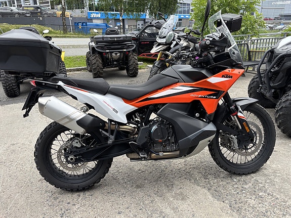 KTM 890 Adventure 2 of 5