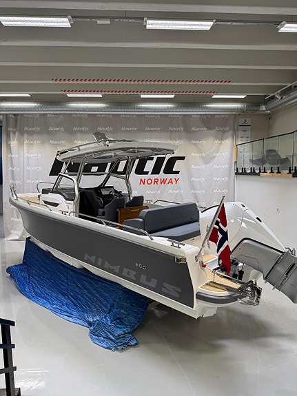 Nimbus T8 / Se båten i vår utstilling i Leangbukta! 3 of 5