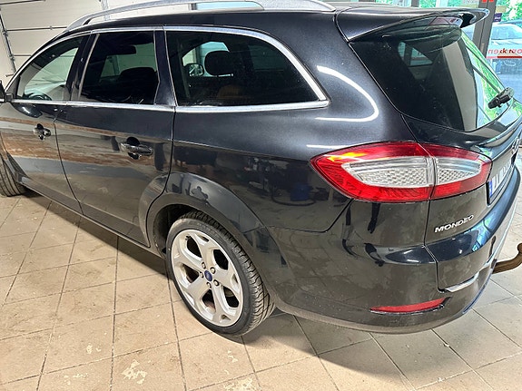 Ford Mondeo 3 of 5
