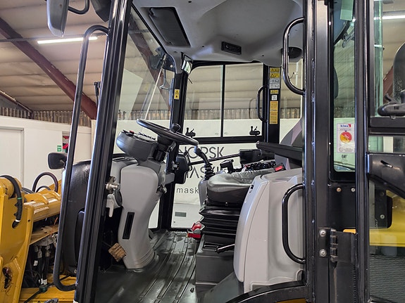 Cat 908M #LEIE TILBYS OGSÅ# 14 of 19