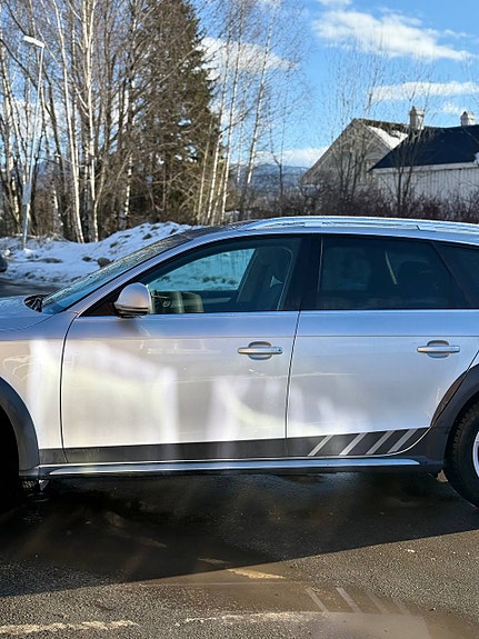 Audi A4 allroad 18 of 26