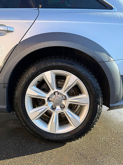 Audi A4 allroad 17 of 26