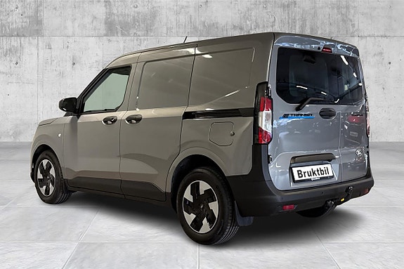 Ford E-Transit Courier 3 of 5