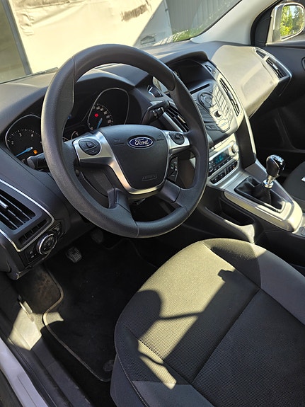 Ford Focus 11 of 17