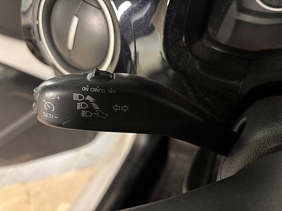 Volkswagen UP! 19 of 30
