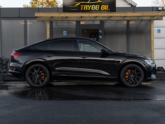 Audi e-tron Sportback 5 of 5
