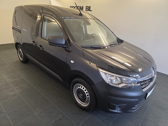 Renault Express 9 of 30