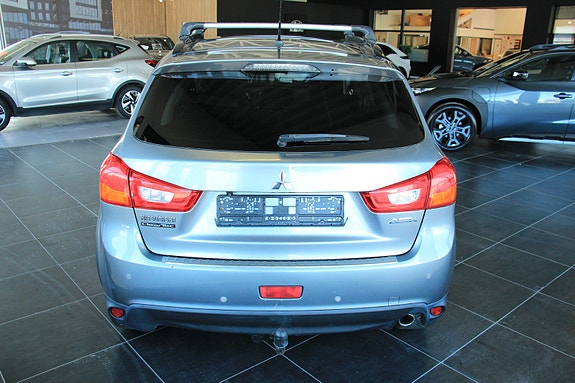Mitsubishi ASX 4 of 16