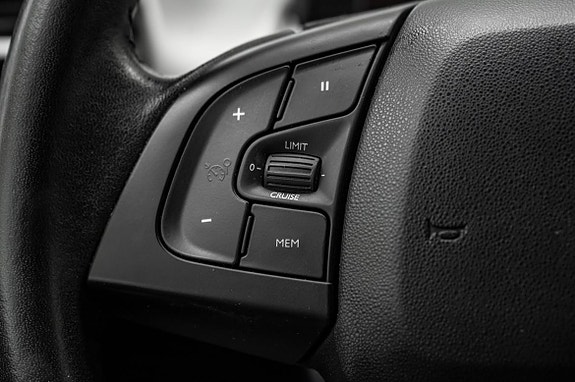 Citroen C4 Cactus 13 of 21