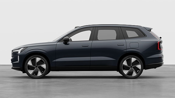 Volvo EX90 3 of 5