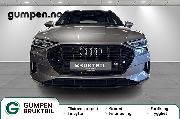 Audi e-tron 4 of 5