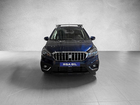 Suzuki SX4 S-Cross 2 of 5