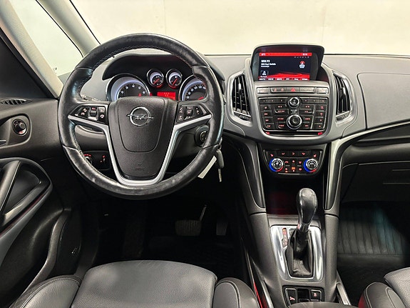 Opel Zafira Tourer 24 of 30