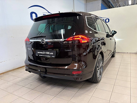 Opel Zafira Tourer 11 of 30