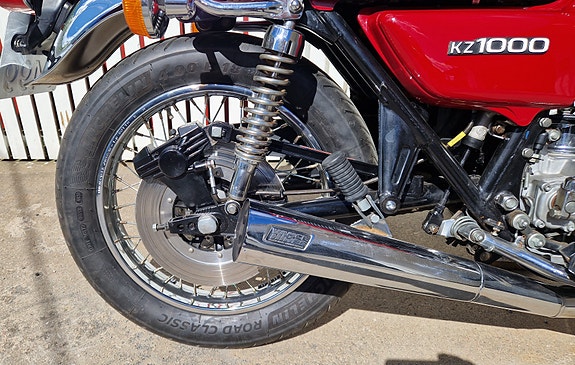 Kawasaki KZ 1000 2 of 5