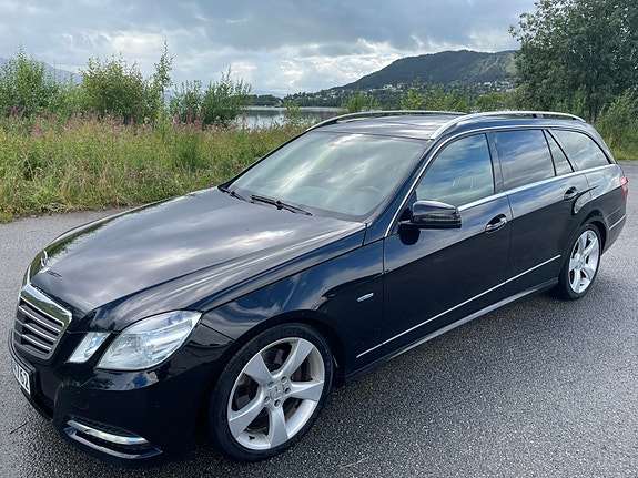 Mercedes-Benz E350 3 of 17
