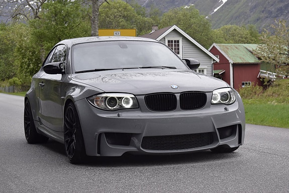 BMW 1M 2 of 5