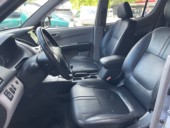 Mitsubishi L200 30 of 30
